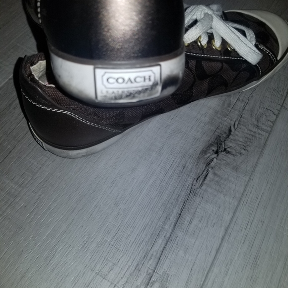 Coach Q322 Barrett Sneakers - Picture 7 of 8